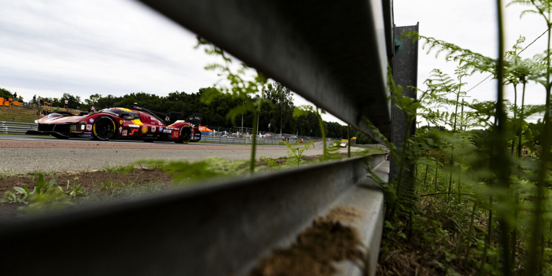 Calado Obeys Ferrari Team Order, Swaps Lead in Dramatic Midnight Move