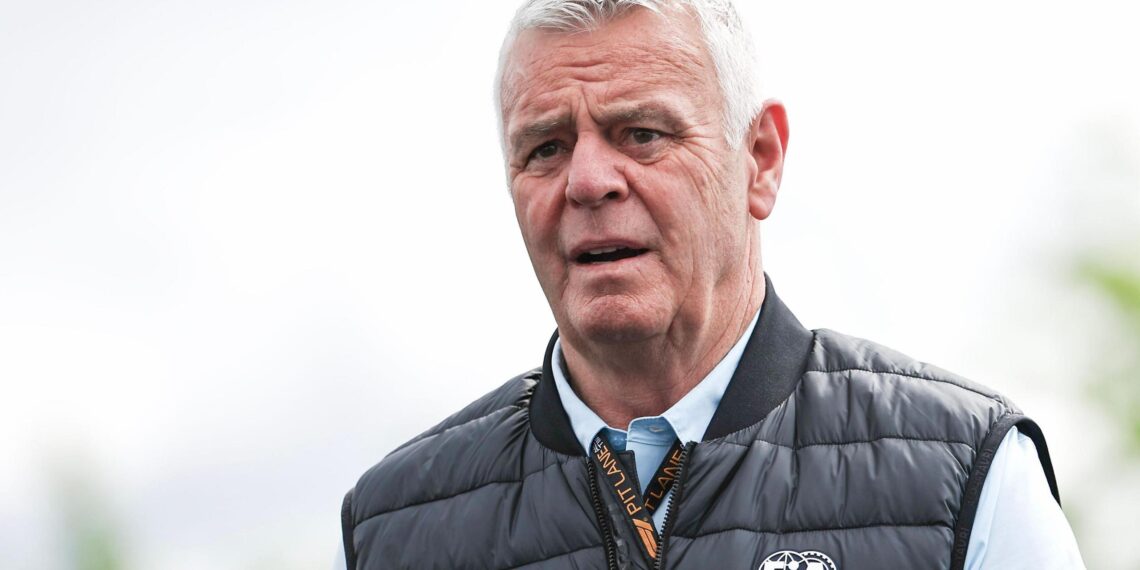 Derek Warwick Receives Unwavering Support from Martin Brundle Amid FIA Suspension
