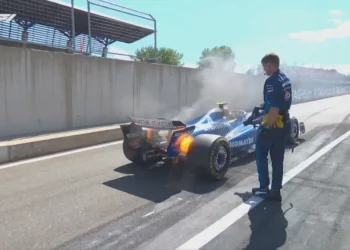 Carlos Sainz’s Austrian GP Nightmare: Forced Out Before Race Start by Formation Lap Disaster