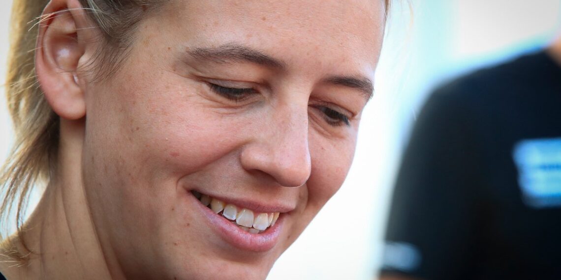 Michelle Gatting’s Le Mans Tragedy: Broken Foot Derails Race Dreams in Pitlane Chaos