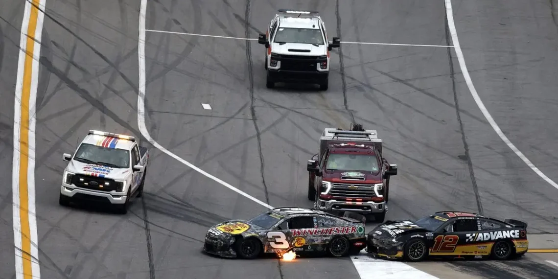 Ryan Blaney Plunges into Atlanta Chaos, Team Penske’s Fate Hangs in Balance