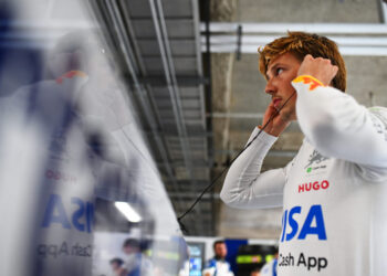 Liam Lawson Seeks Daniel Ricciardo’s Guidance for Monumental Canadian GP