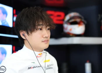 Yuki Tsunoda struggles in Red Bull’s „tightrope walk“ against Max Verstappen