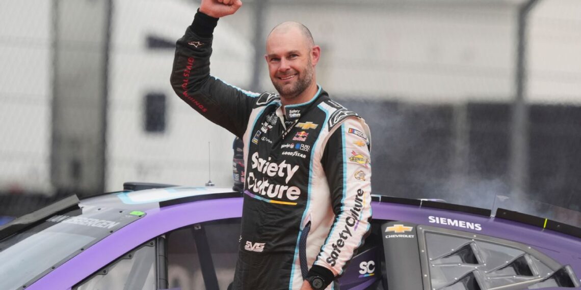 Shane van Gisbergen’s NASCAR Triumph in Mexico City Shatters Record Win Margin
