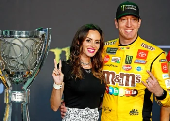Kyle Busch’s Bold Move: Launching Podcast „Certified Oversharer“ in Samantha’s Shadow