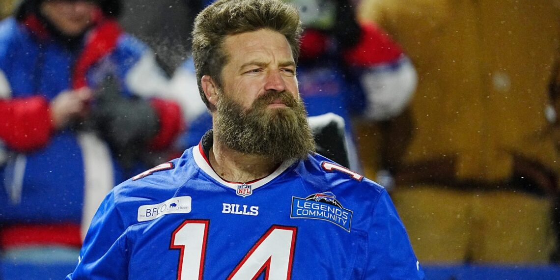Ryan Fitzpatrick Ignites NASCAR Fervor as $2T Partner Elevates Unexpected Fan Base