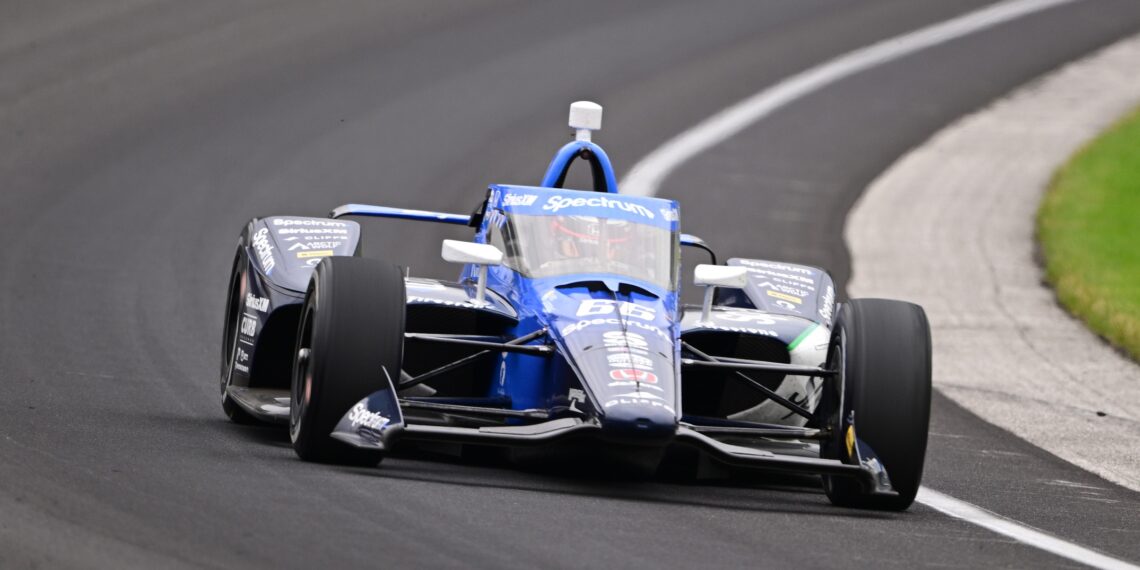 Marcus Armstrong shines in IndyCar Series, mastering ovals despite Formula 1 background