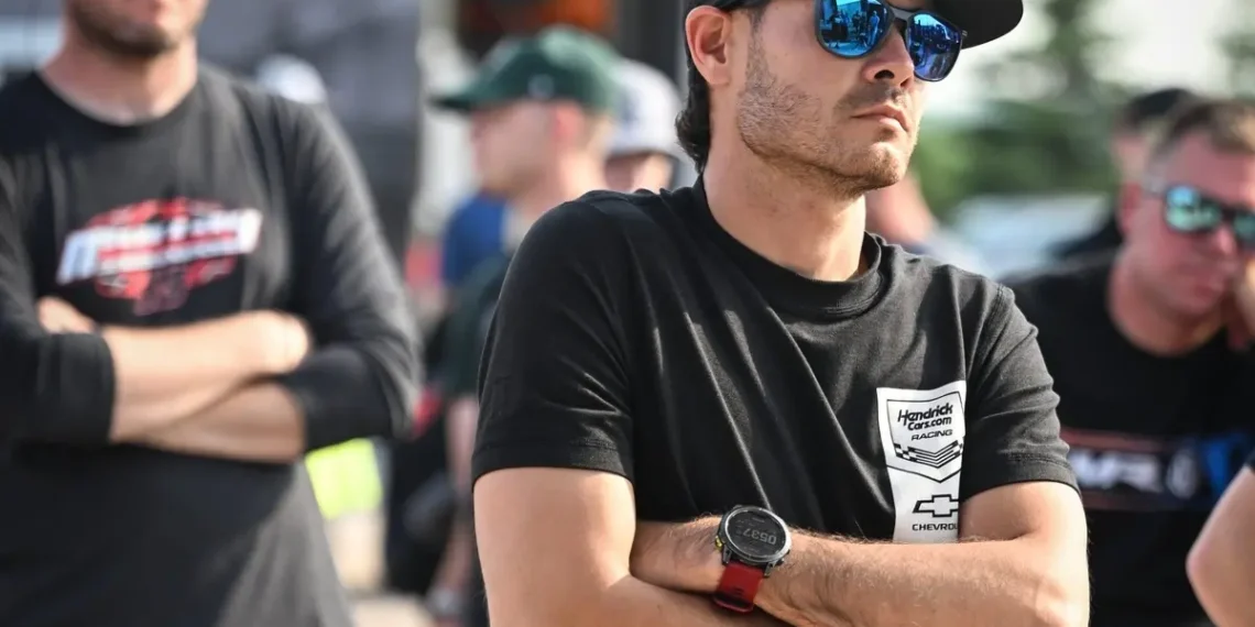 Kyle Larson Slams Formula One’s ‘Fake’ DRS, Declares NASCAR the Realm of ‘Pure Racing