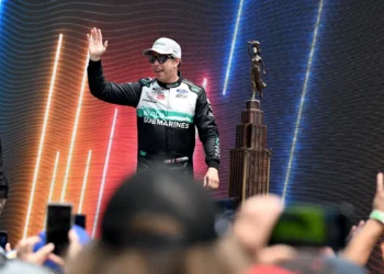 Brad Keselowski Ignites Fans‘ Fury, Sparking Protests Against NASCAR with Next Gen Chaos
