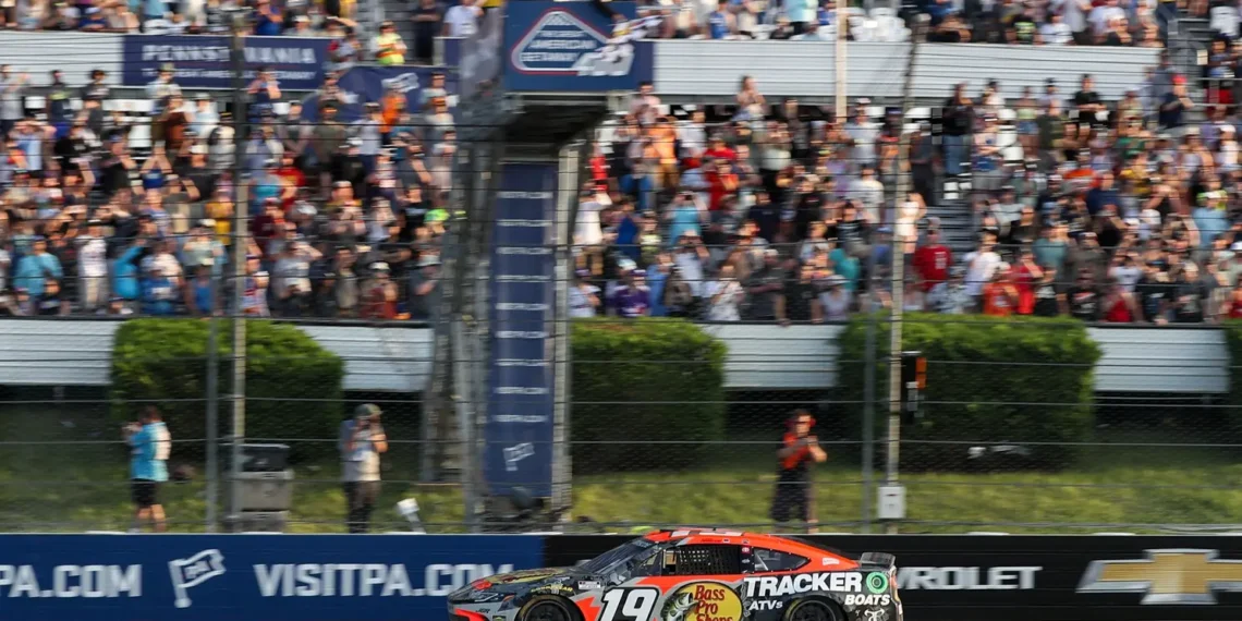 Chase Briscoe’s Heroic Win Overshadowed by Brad Keselowski’s Pocono Pit Road Disaster