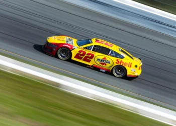 Joey Logano Seizes Pole Position Amidst Playoff Brilliance in NASCAR Showdown
