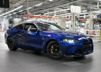 BMW M4 CS Edition VR46 entra em produção