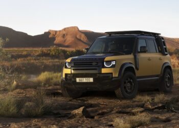 Land Rover vai apresentar novo Defender 110 Trophy Edition em Goodwood