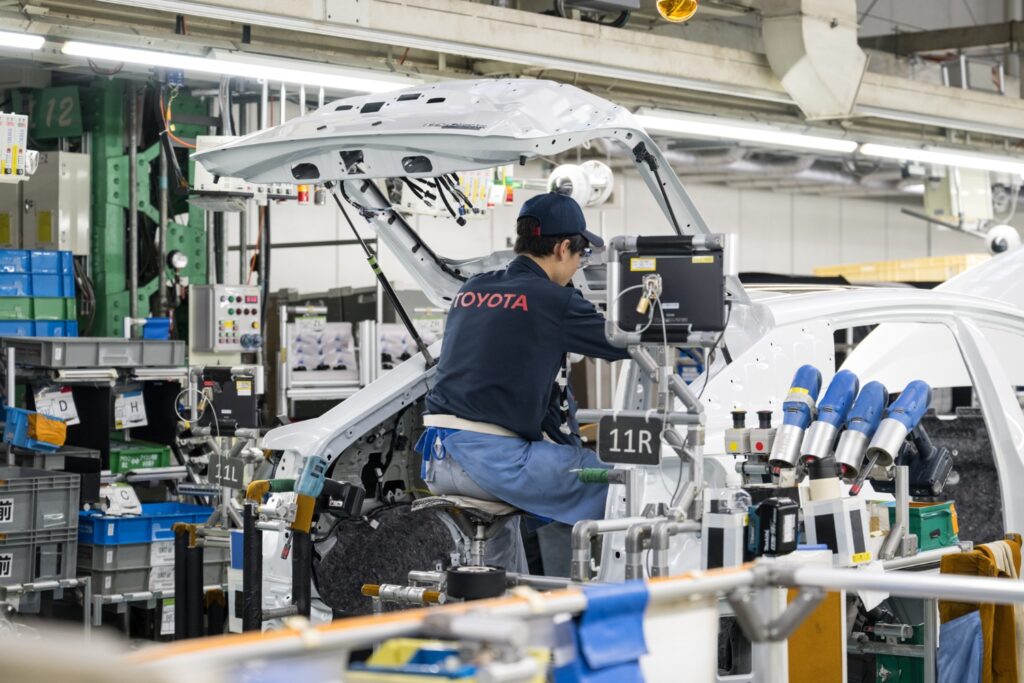 Vendas globais da Toyota crescem em maio e a produção recua