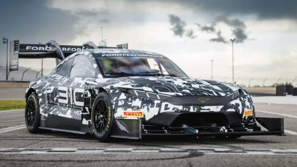 Novo Ford Mustang Mach-E pronto para Pikes Peak