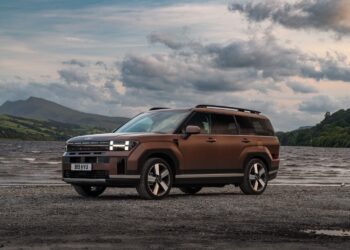 Hyundai Ioniq 5 e Santa Fe distinguidos com prémio ‘Autotrader Drivers’ Choice Awards 2025’