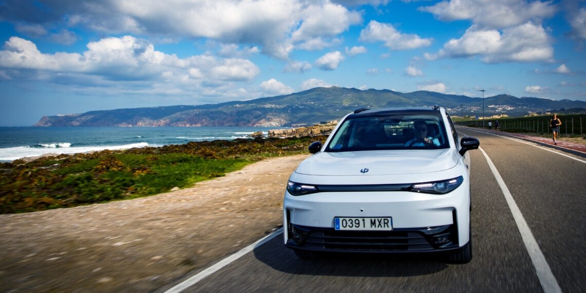 Leapmotor C10: um elétrico familiar completo e agradável de conduzir