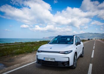 Leapmotor C10: um elétrico familiar completo e agradável de conduzir