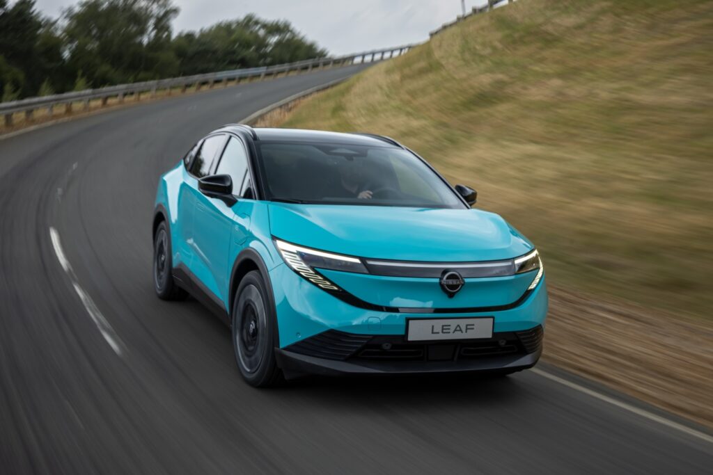 Nissan apresenta a nova geração do Leaf com autonomia até 488 km