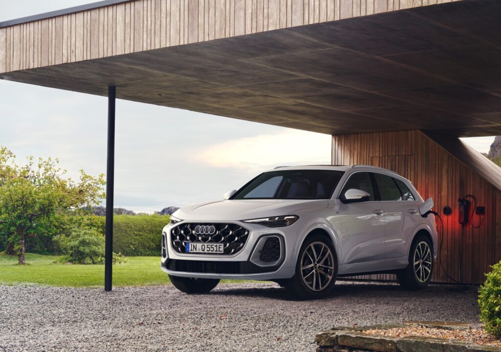 Novo Q5 híbrido plug-in chega com maior autonomia elétrica