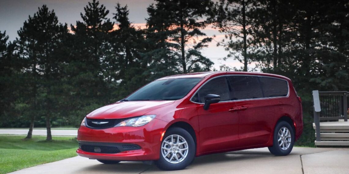 Chrysler chama às oficinas nos EUA mais de 250 mil veículos devido a problema com ‘airbag’