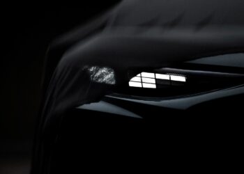 Audi revela o primeiro vislumbre do novo Q3 antes da estreia