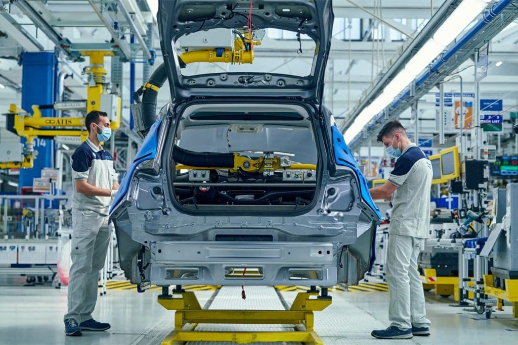 Stellantis inicia plano de saída voluntária de trabalhadores na fábrica de Mirafiori