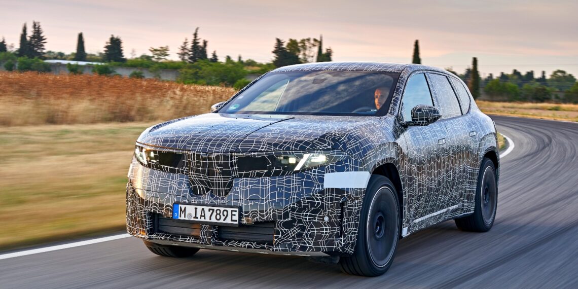 Nova geração do BMW iX3 entra nos testes finais antes da estreia