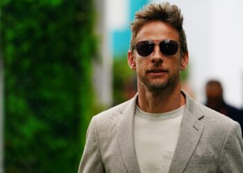 Lewis Hamilton Left in Dust as Jenson Button Crowns ‚Most Versatile‘ F1 Driver