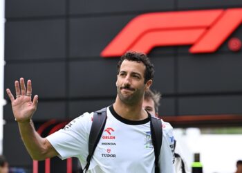 Daniel Ricciardo rejects Cadillac F1 comeback offer, shaking the motorsport world!