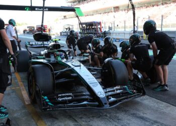 Kimi Antonelli’s F1 Rookie Season Plunges into Chaos: Mechanical Woes and Collisions Galore!