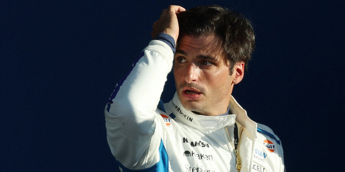 Carlos Sainz Faces Career Crisis: Shocking Ferrari Departure Revelation Rocks F1 Community
