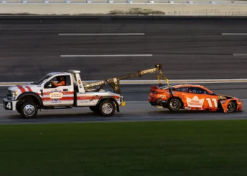 Denny Hamlin’s Nightmare: Engine Explodes, Derailing Race Before It Begins