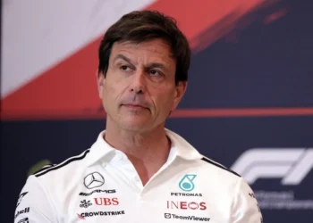 Toto Wolff’s Shocking Revelation: George Russell’s Fate Sealed in Explosive Mercedes F1 Deal