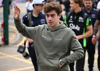 Franco Colapinto’s High-Stakes Battle for Alpine Race Seat Sends Shockwaves Through F1