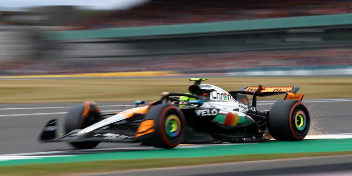 Lando Norris Roars to 3rd in GP Grã-Bretanha, Promises Heart-Pounding Battle