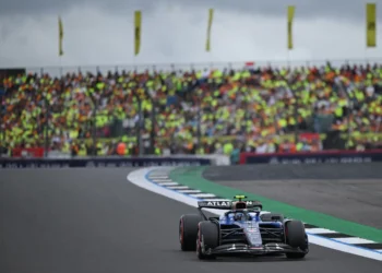 Williams Unleashes Thrilling Upgrades at Spa: Sainz and Albon Optimistic for Turnaround