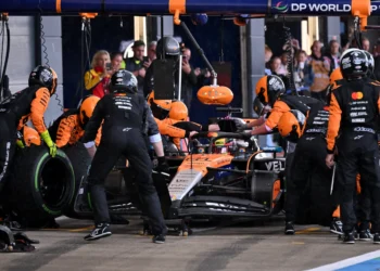 Oscar Piastri EXPLODES in fury after British GP penalty drama sends shockwaves through F1