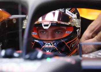 Max Verstappen’s Shocking Decision: Red Bull Exit in 2026? Life’s Unpredictable Twists Revealed