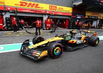 Dramatic Twist: Norris Dominates as Piastri Falters in Spa Showdown