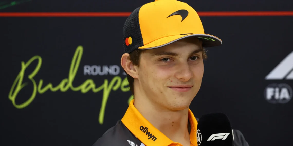 Piastri Dominates F1: McLaren Controversy, Victory Streak, and Title Showdown