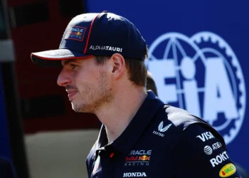 Max Verstappen’s Bold Red Bull Commitment Shocks Critics: Helmut Marko Reveals Explosive Truth