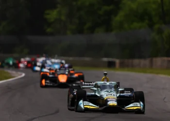 Spectacular Shifts: Unveiling the Jaw-Dropping Mid-Season Revelations of IndyCar Phenomenon
