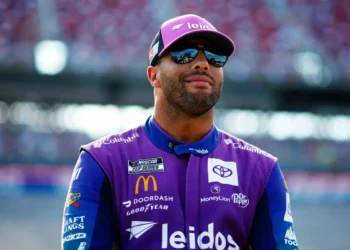 Denny Hamlin Rips Into Bubba Wallace’s Drive as NASCAR Throne Trembles
