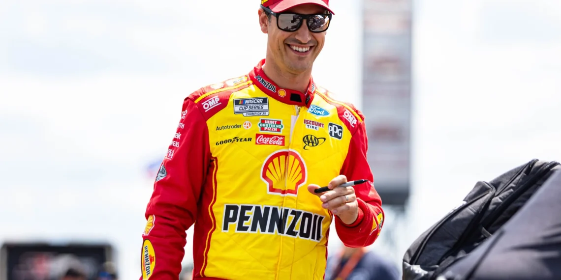 Joey Logano’s Road to Redemption: Shane van Gisbergen’s Dominance Sparks Fierce Battle