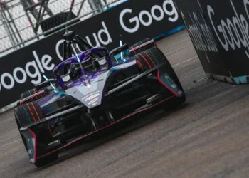 Pascal Wehrlein’s Berlin E-Prix Title Defense Crumbles in Heartbreaking Race Upset