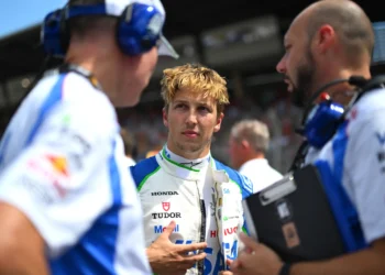 Liam Lawson’s Warning: Formula 1 Field Dangerously Close – Stay Sharp or Fall Behind
