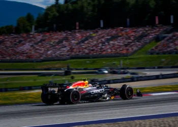Christian Horner Issues Fiery Ultimatum to Yuki Tsunoda After Austrian GP Disaster