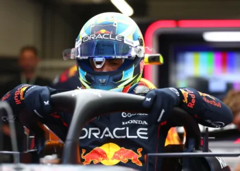 Arvid Lindblad ignites F1 shockwaves in British GP practice debut