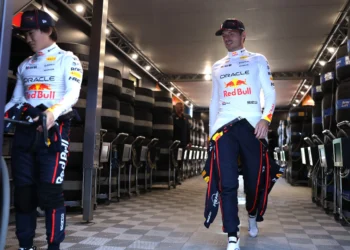 Max Verstappen’s Shocking Exit Warning: Alpine Boss Eyes Team Takeover